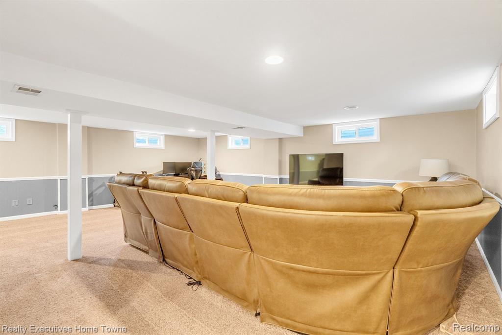 533 RUST PARK Drive, Grand Blanc, MI 48439 — Photo 25