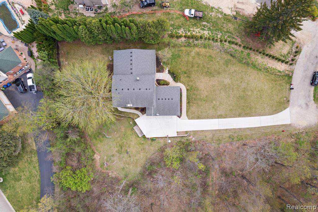 7915 LITTLE FARM Lane, West Bloomfield, MI — Photo 46