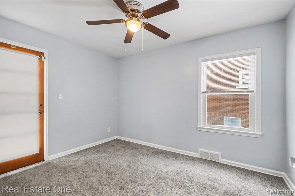 5721 Somerset Avenue, Detroit, MI 48224 — Photo 20