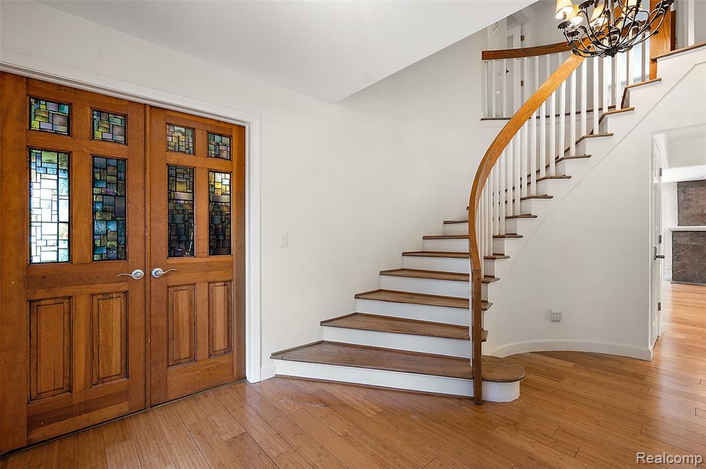 5353 W Bloomfield Lake Road, West Bloomfield, MI 48323 — Photo 3
