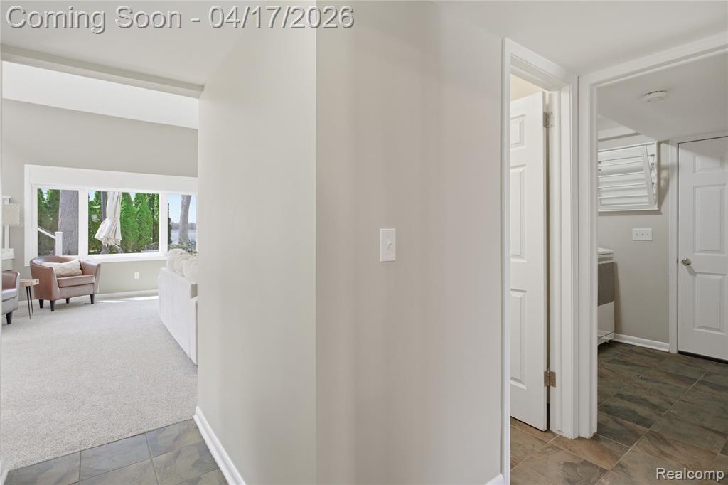 3389 Shawnee Lane, Waterford, MI 48329 — Photo 19