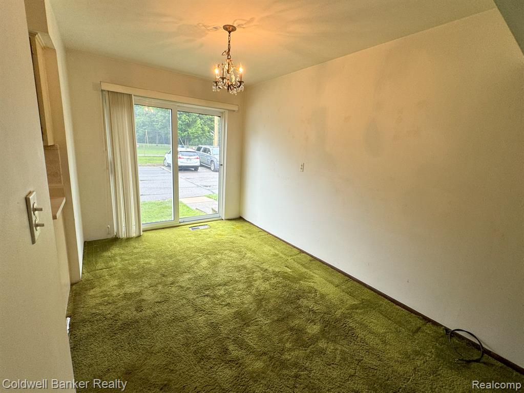 29028 MANCHESTER Street, Westland, MI — Photo 4