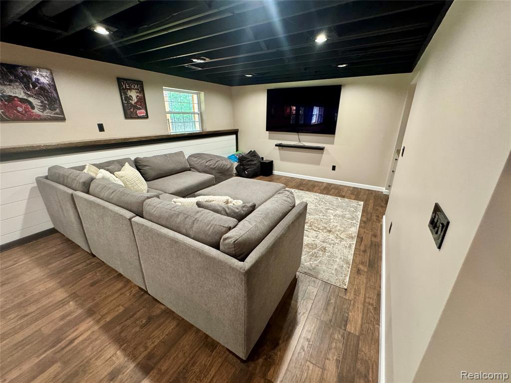 513 River Ridge Drive, Waterford, MI 48327 — Photo 33