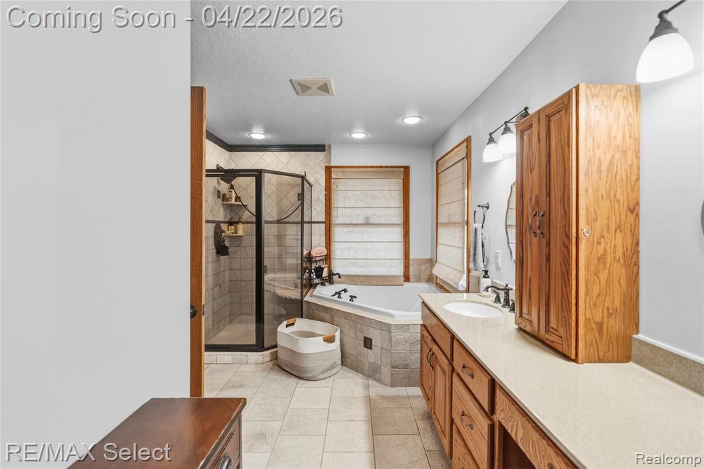 6451 N Elms Road, Flushing, MI 48433 — Photo 28
