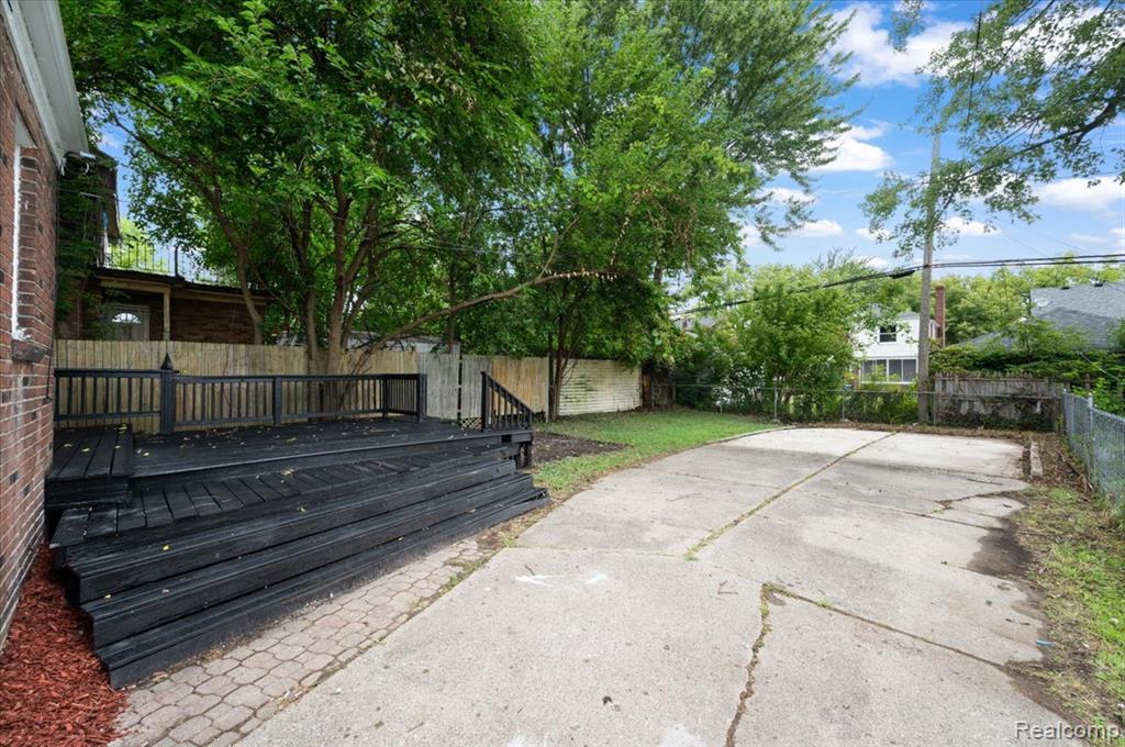 3650 Somerset Avenue, Detroit, MI 48224 — Photo 4