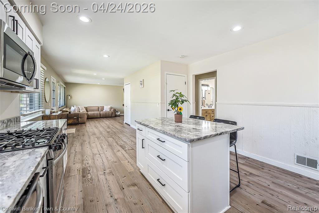 707 Glenwyth Road, Brighton, MI 48116 — Photo 13