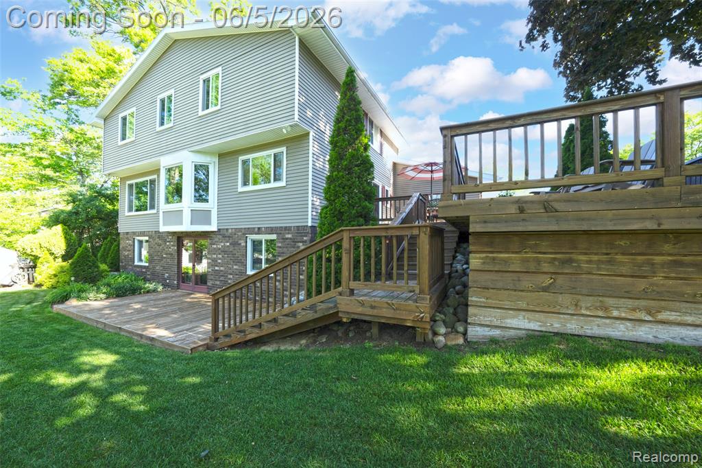 7841 Rampart Trail, Waterford, MI 48327 — Photo 25