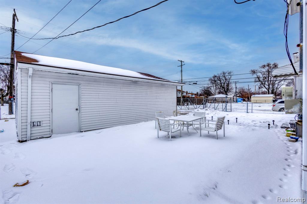 514 Beechwood Street, River Rouge, MI 48218 — Photo 33