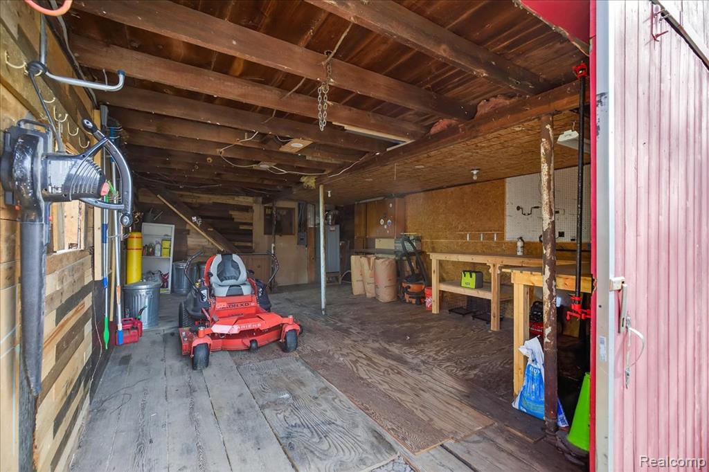 144 Franklin Street, Holly, MI 48442 — Photo 47