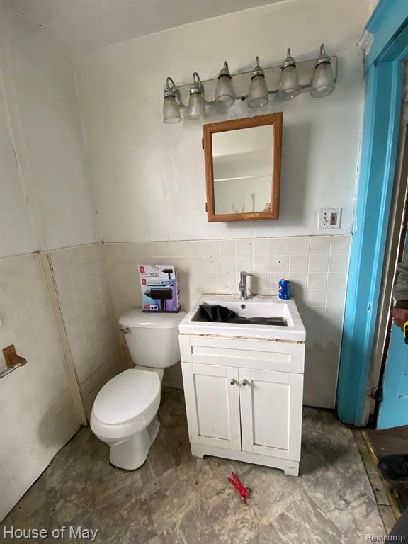 4482 HARDING Street, Detroit, MI 48214 — Photo 11