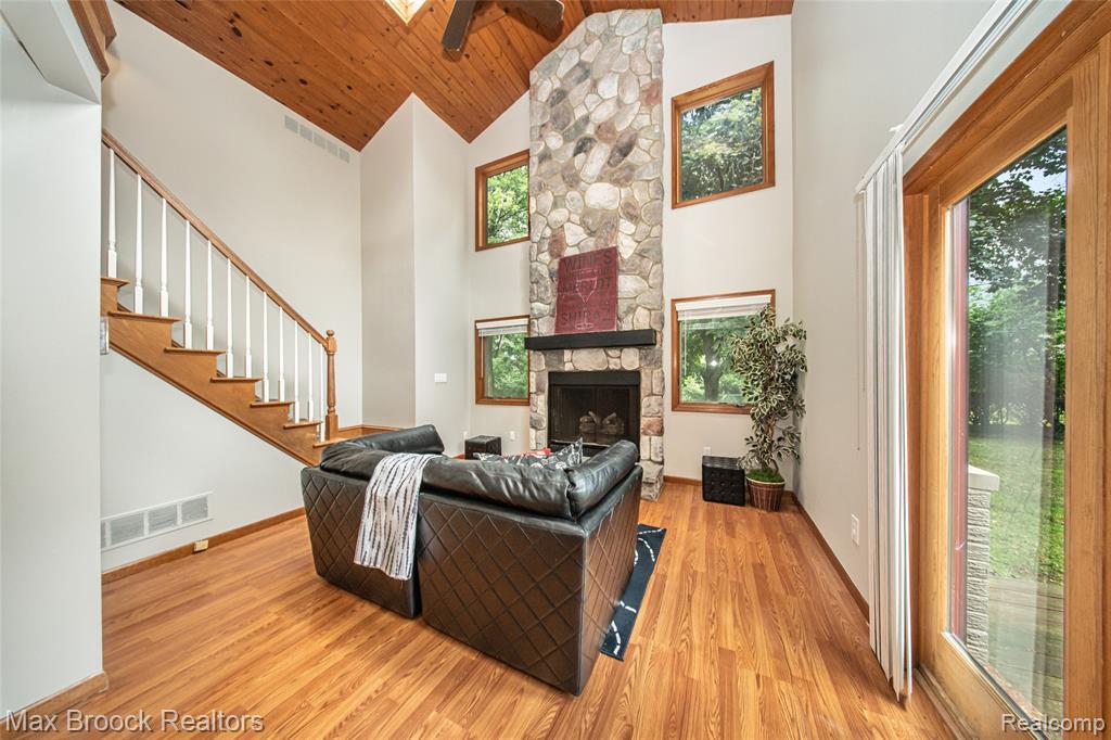 6730 Halyard Road, Bloomfield Hills, MI 48301 — Photo 26
