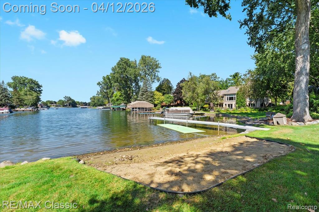 4751 Winewood Lane, Commerce Twp, MI 48382 — Photo 45