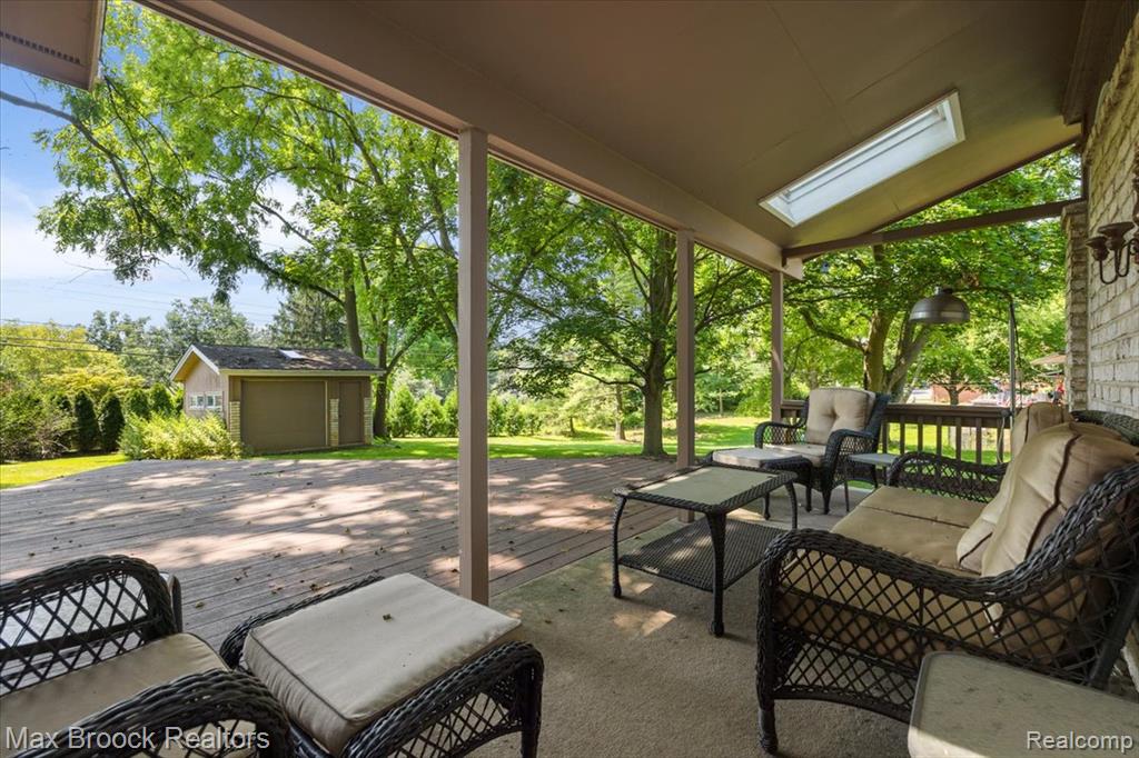 45167 9 Mile Road, Novi, MI 48167 — Photo 42