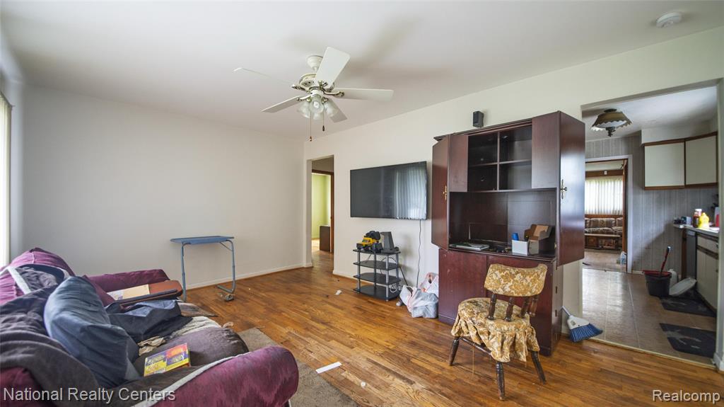 2561 Verna Street, Ypsilanti, MI 48197 — Photo 8