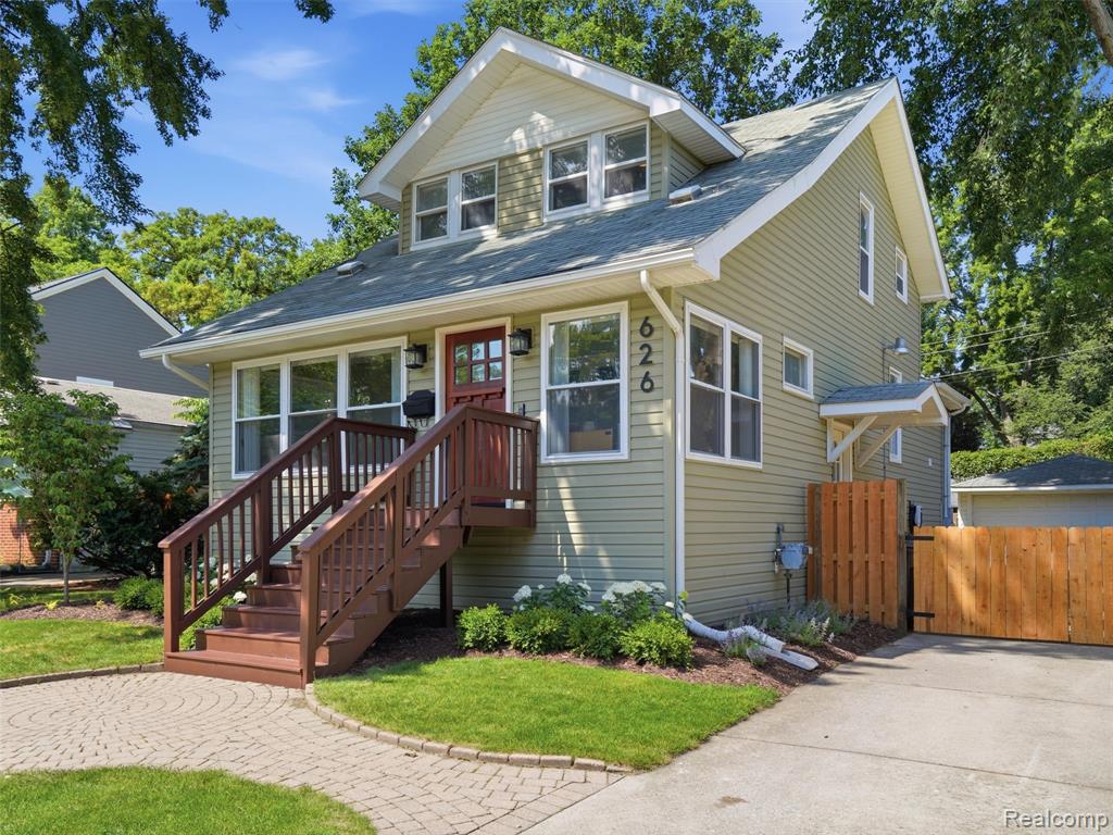 626 Kayser Avenue, Royal Oak, MI 48067 — Photo 2