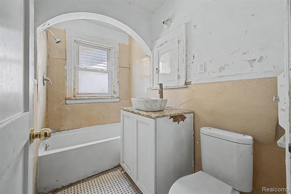 9275 Appoline Street, Detroit, MI 48228 — Photo 34