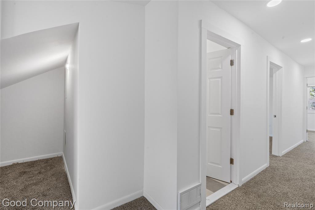 11104 Cloverlawn Street, Detroit, MI 48204 — Photo 21