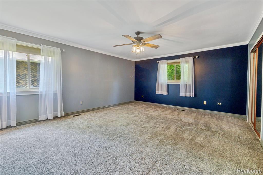 8400 Oak Shade Court, Davison, MI 48423 — Photo 18