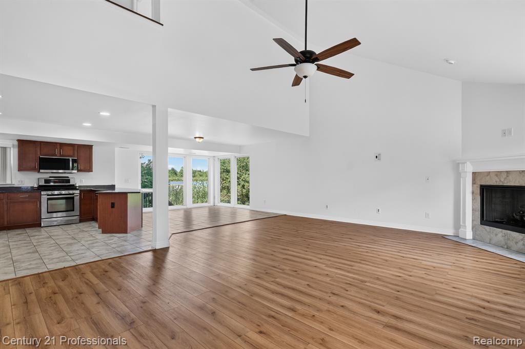 2042 Decker Road, Walled Lake, MI 48390 — Photo 7