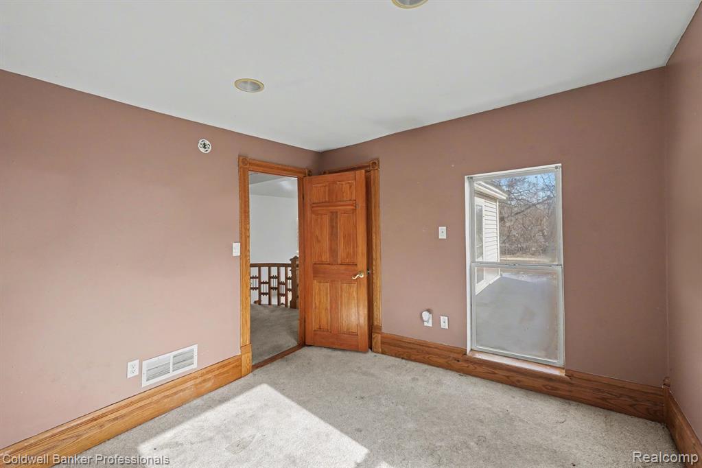 163 Norton Street, Pontiac, MI 48341 — Photo 18