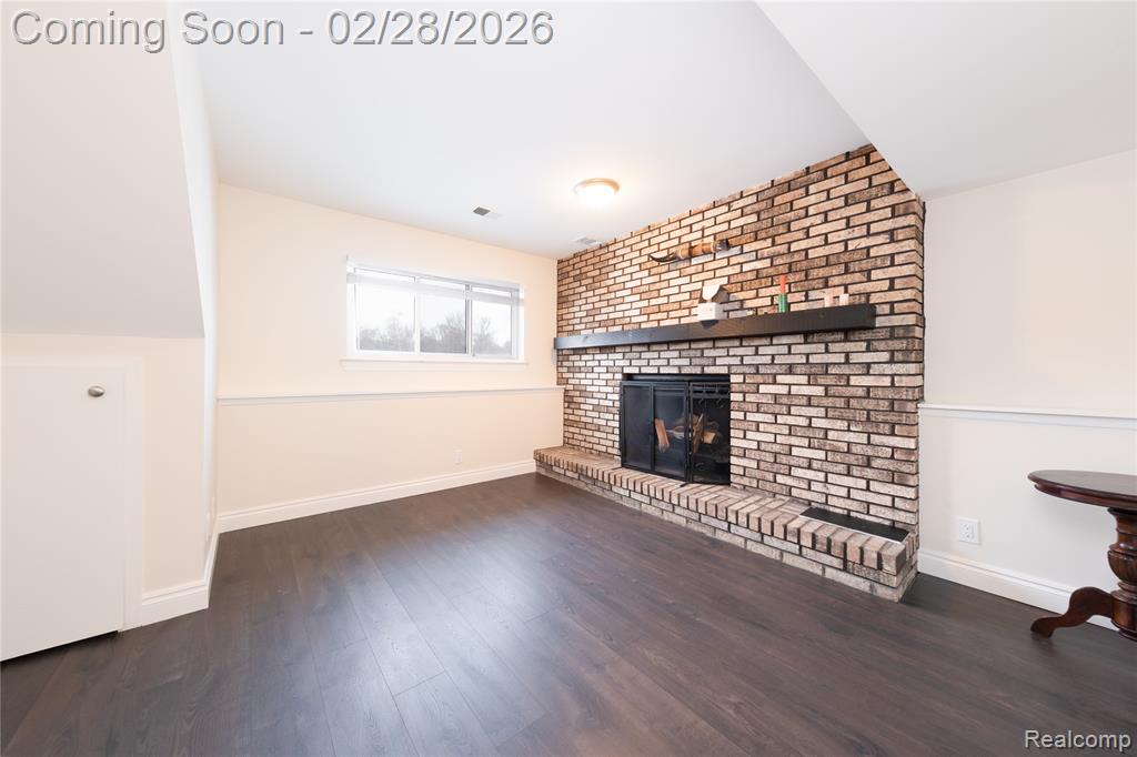 7663 Pleasant Manor Drive, Waterford, MI 48327 — Photo 14