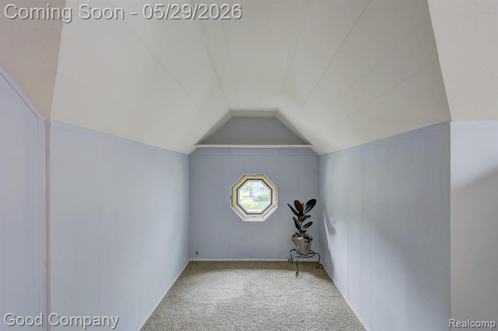 10074 Lincoln Drive, Huntington Woods, MI — Photo 40