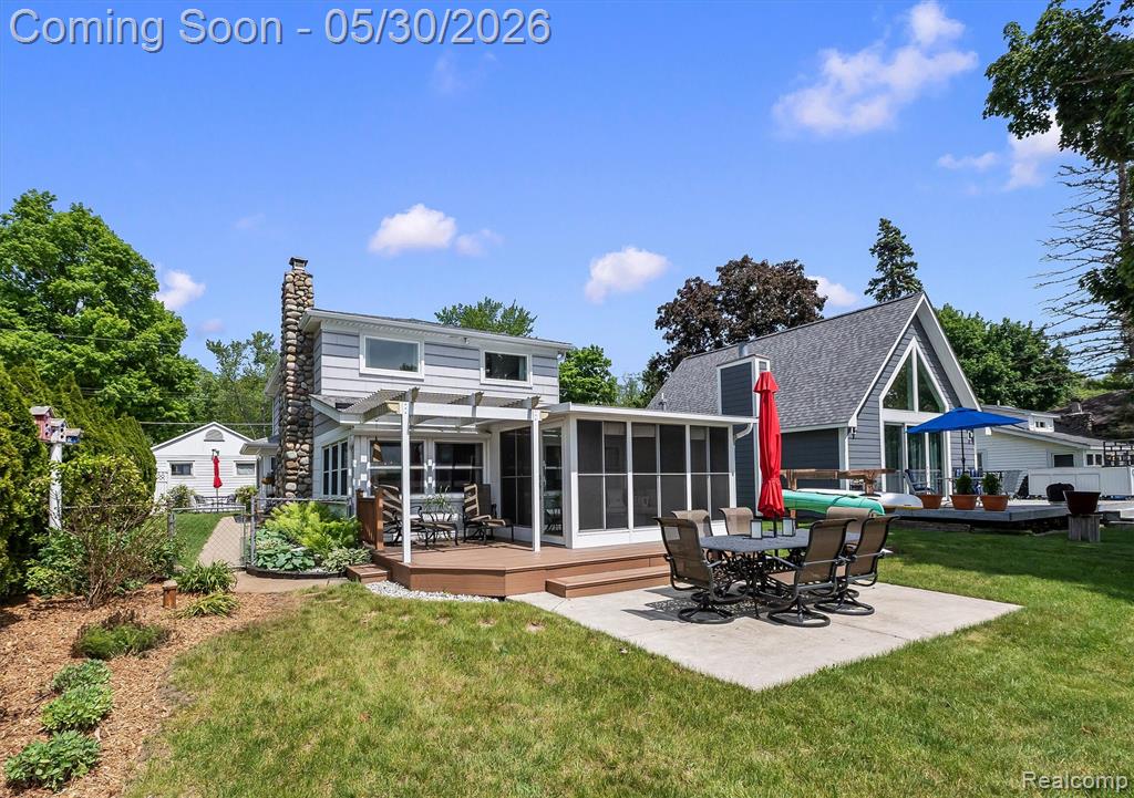 11061 Beryl Drive, White Lake, MI — Photo 43