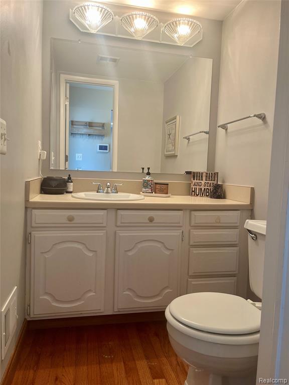 20864 E Glen Haven Circle, Northville, MI 48167 — Photo 19