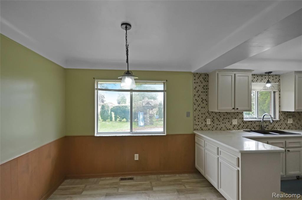 11188 Nancy Drive, Warren, MI 48093 — Photo 13