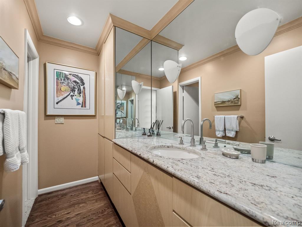 4410 KNIGHTSBRIDGE Lane, West Bloomfield, MI 48323 — Photo 14