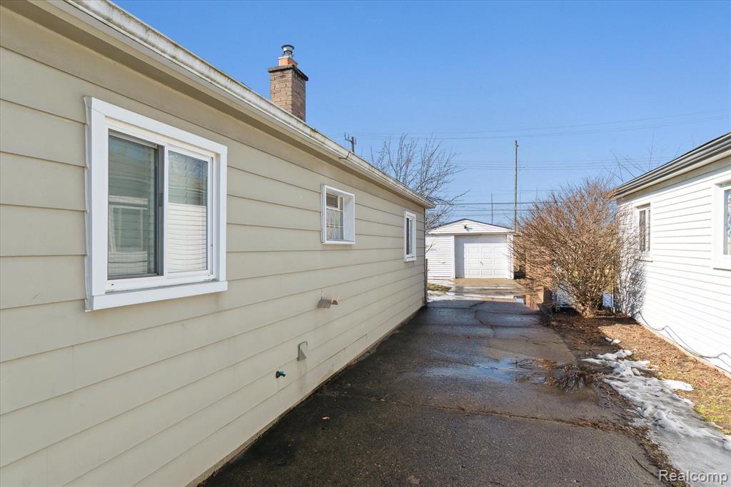 6491 N WAVERLY Street, Dearborn Heights, MI 48127 — Photo 27