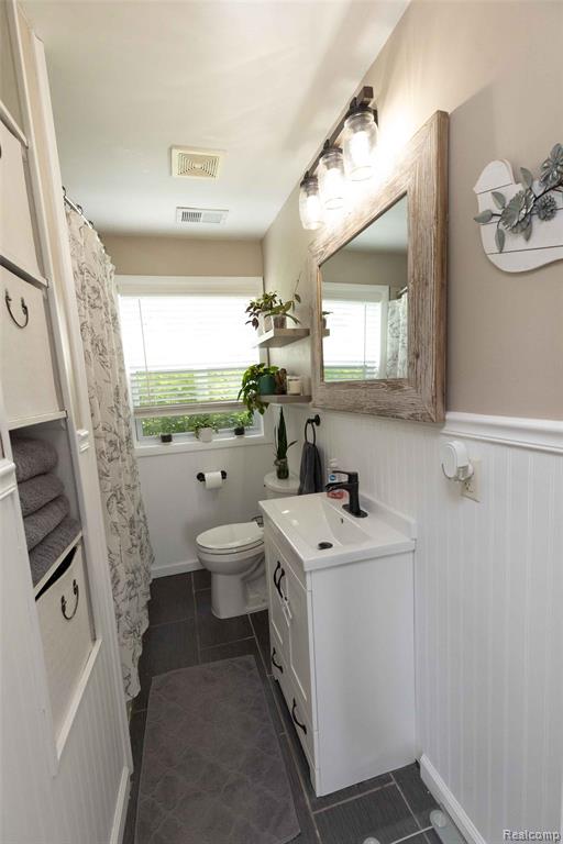 3976 Saginaw Trail, Waterford, MI 48329 — Photo 13