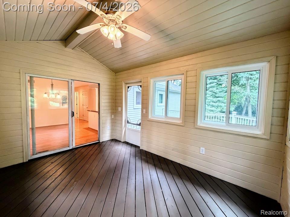 10928 Sunny Ridge Court, Pinckney, MI 48169 — Photo 21