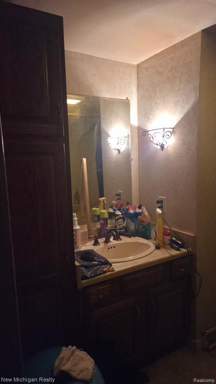 420 S Maple Street, Webberville, MI 48892 — Photo 11