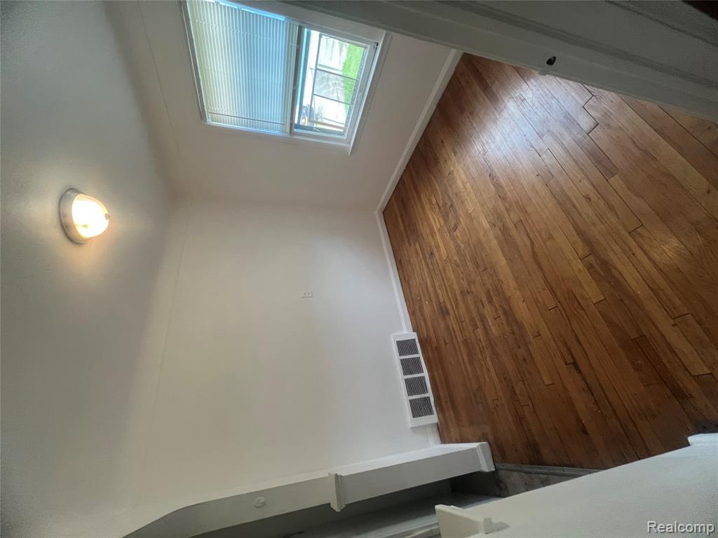 21341 Reimanville Avenue, Ferndale, MI 48220 — Photo 12