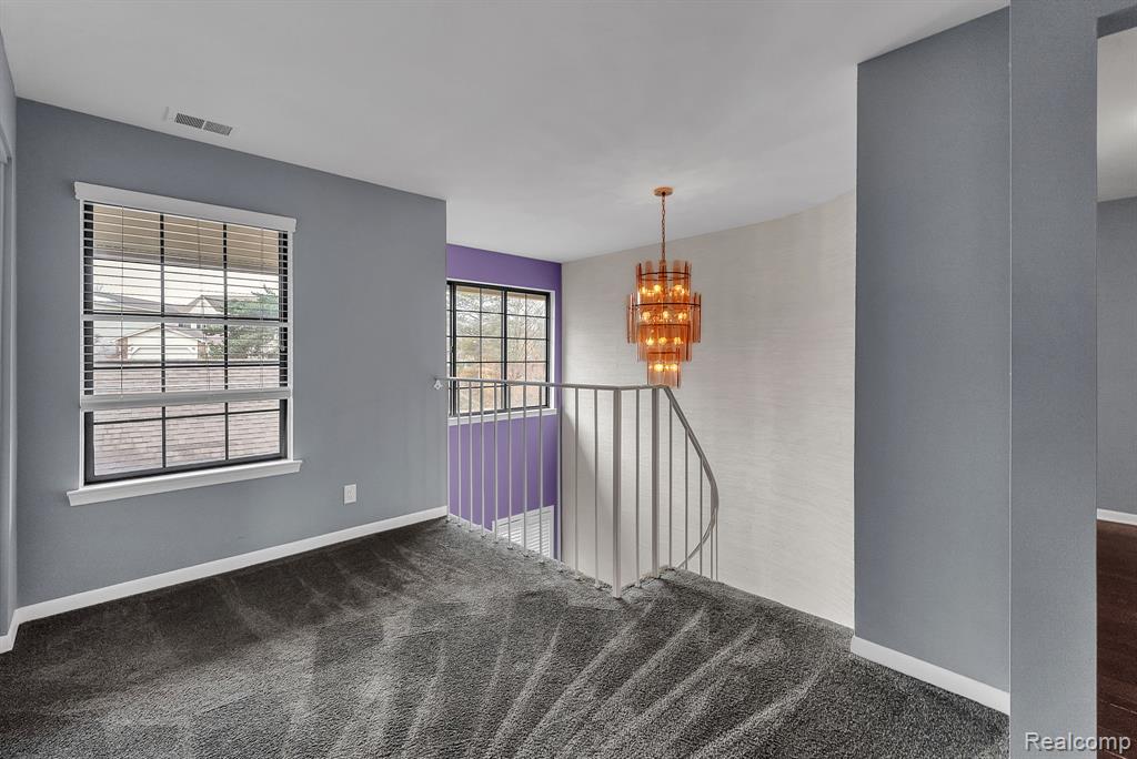 7258 Creeks Bend Court, West Bloomfield, MI — Photo 13