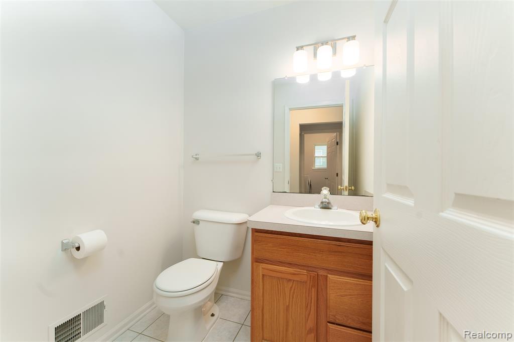 3172 Birchwood Court, Ann Arbor, MI 48105 — Photo 22
