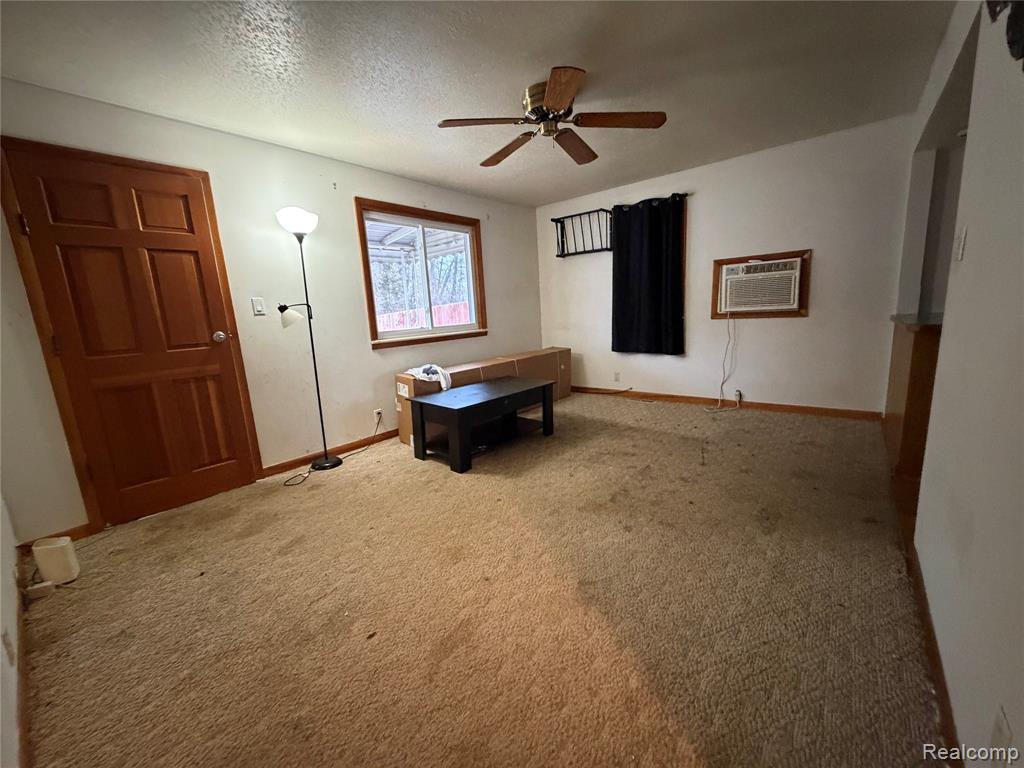 3294 Huggins Avenue, Flint, MI, 48506