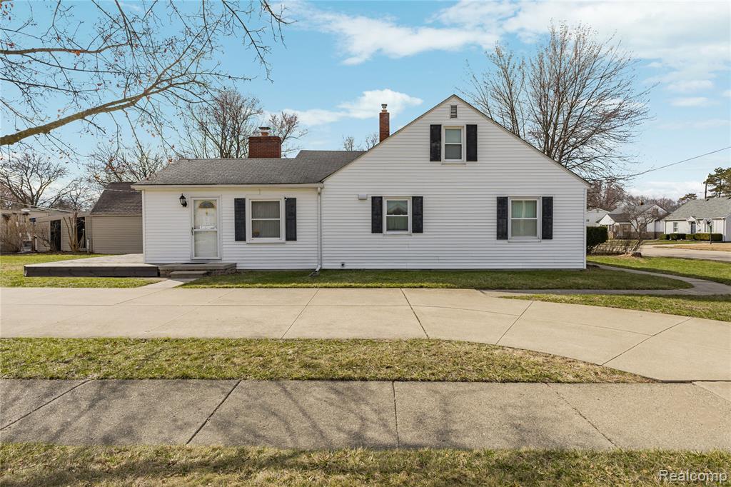 684 Greylock Street, Belleville, MI 48111 — Photo 33