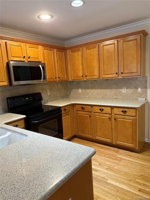 21629 Knights Lane, Trenton, MI 48183 — Photo 10