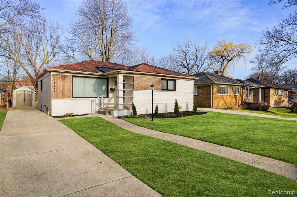 21930 Marlow Street, Oak Park, MI 48237 — Photo 31
