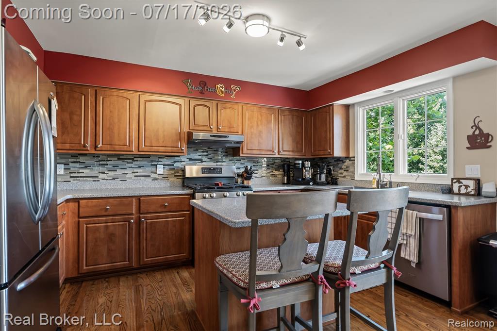 45192 Thornhill Road, Canton, MI 48188 — Photo 7