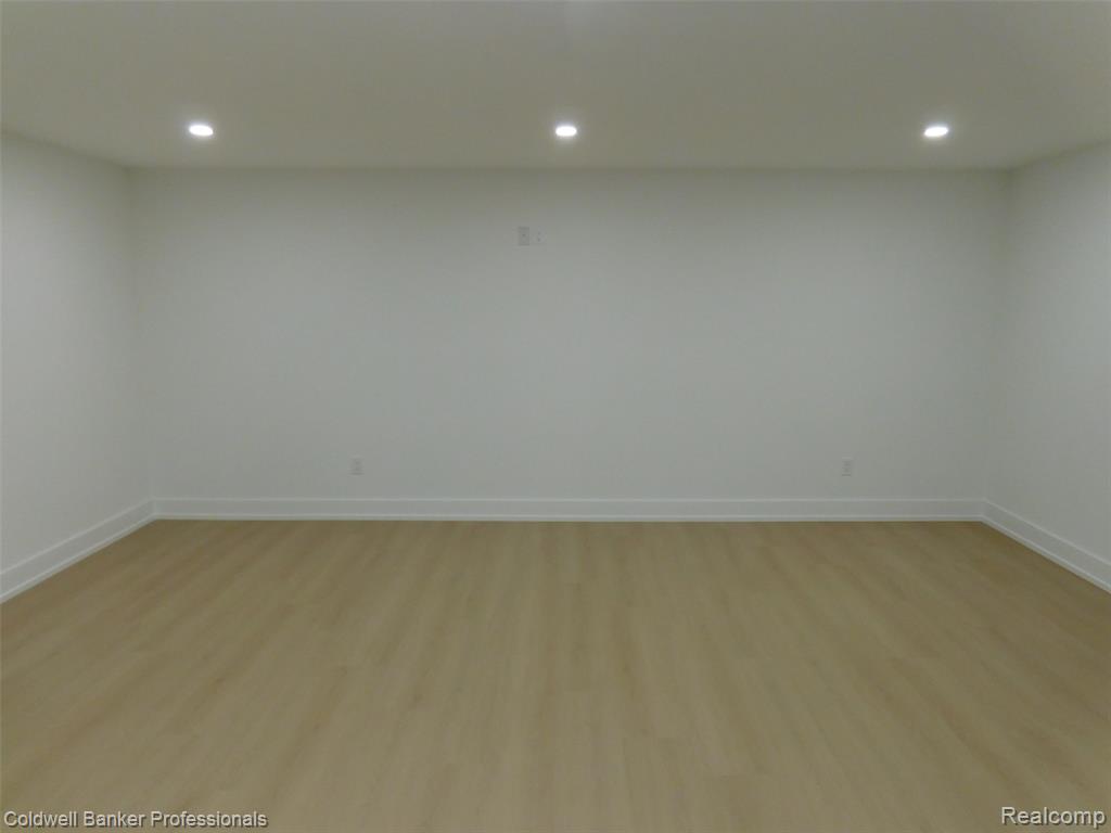 4247 Hampton Boulevard, Royal Oak, MI 48073 — Photo 49