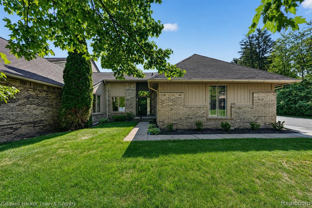 6172 Westbrooke Drive, West Bloomfield, MI — front exterior
