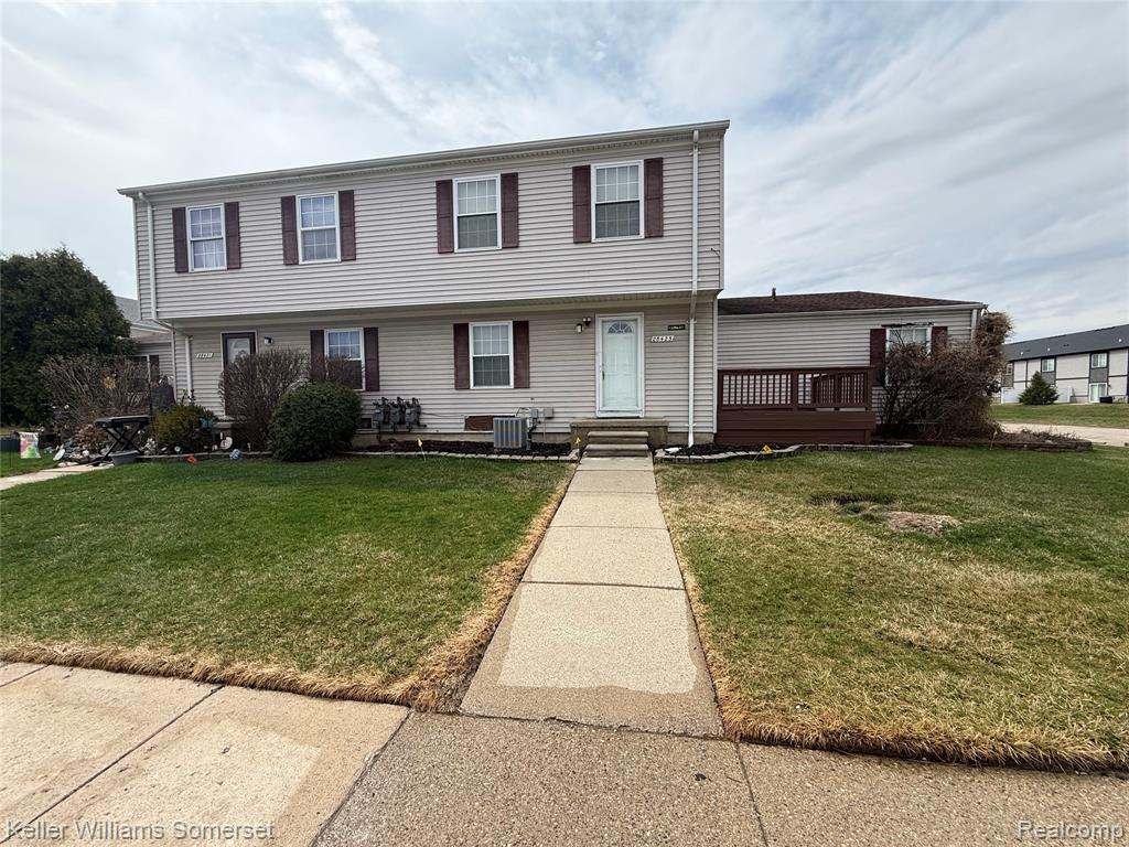 28423 Raleigh Crescent Drive, Chesterfield, MI