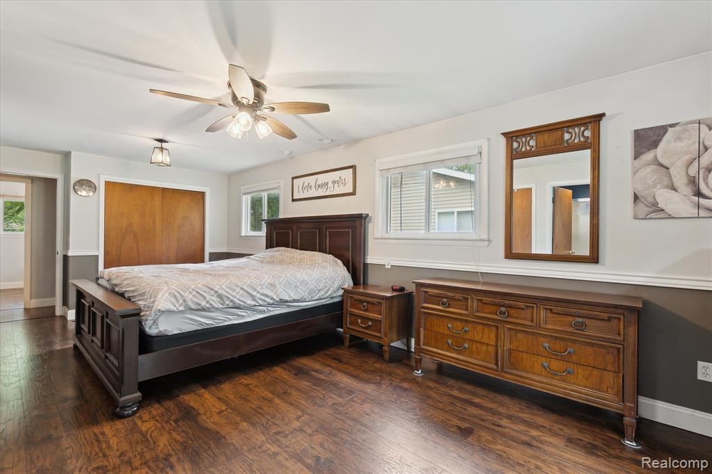 6279 Woodsdale Drive, Grand Blanc, MI 48439 — Photo 23