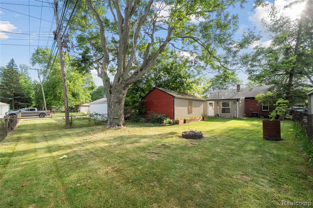 6018 Harrison Street, Garden City, MI — Photo 31