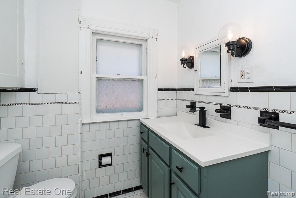 40 Moser Place, Mount Clemens, MI 48043 — Photo 20