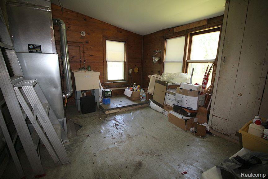 6123 E ATHERTON Road, Burton, MI 48519 — Photo 17