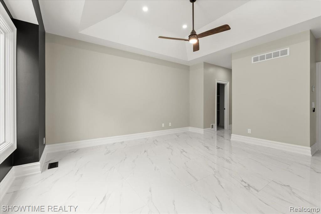 53650 Cherrywood Drive, Shelby Twp, MI 48315 — Photo 29